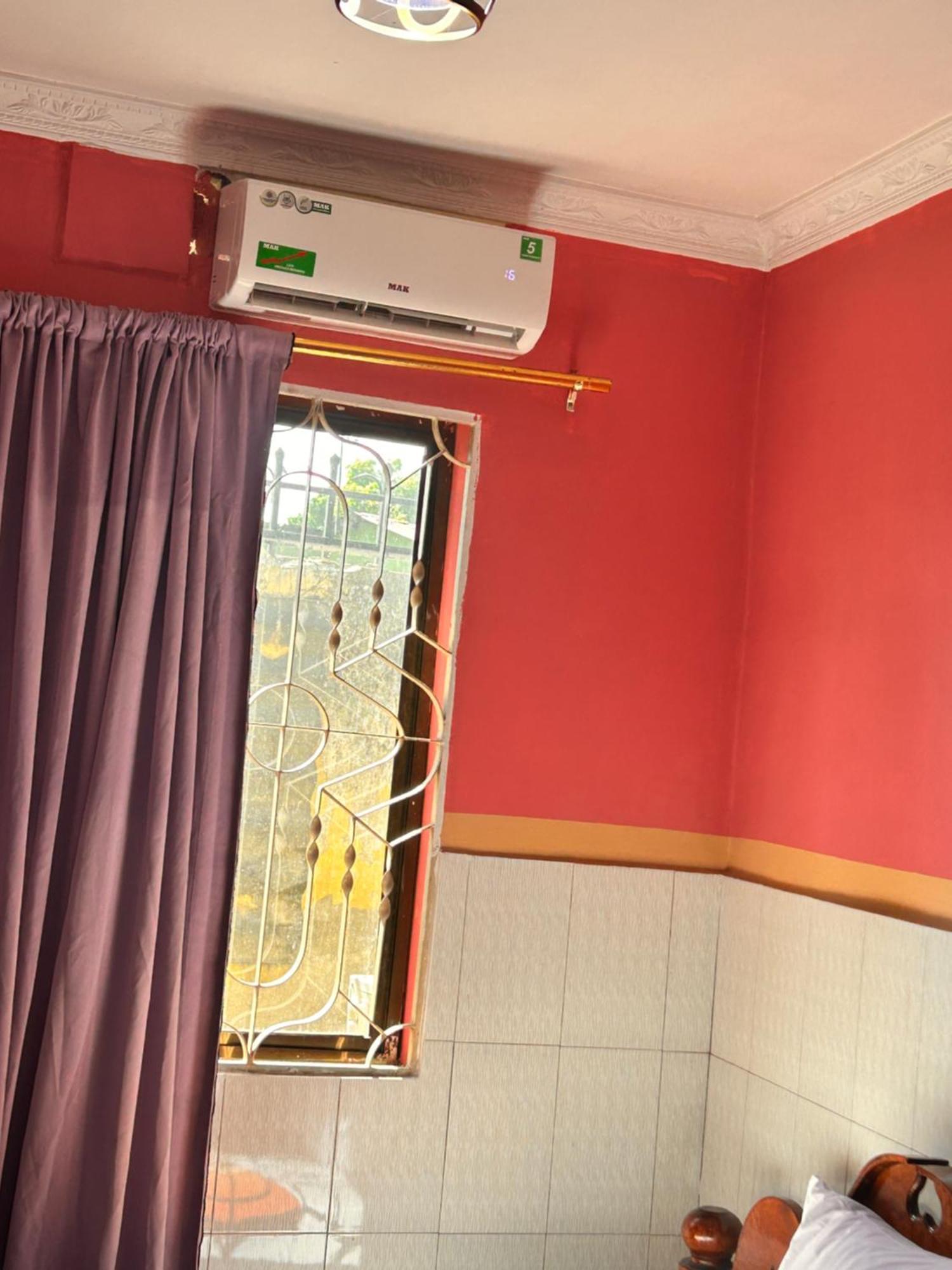 Tanpak Gardens Bnb Bed & Breakfast Darüsselam Dış mekan fotoğraf