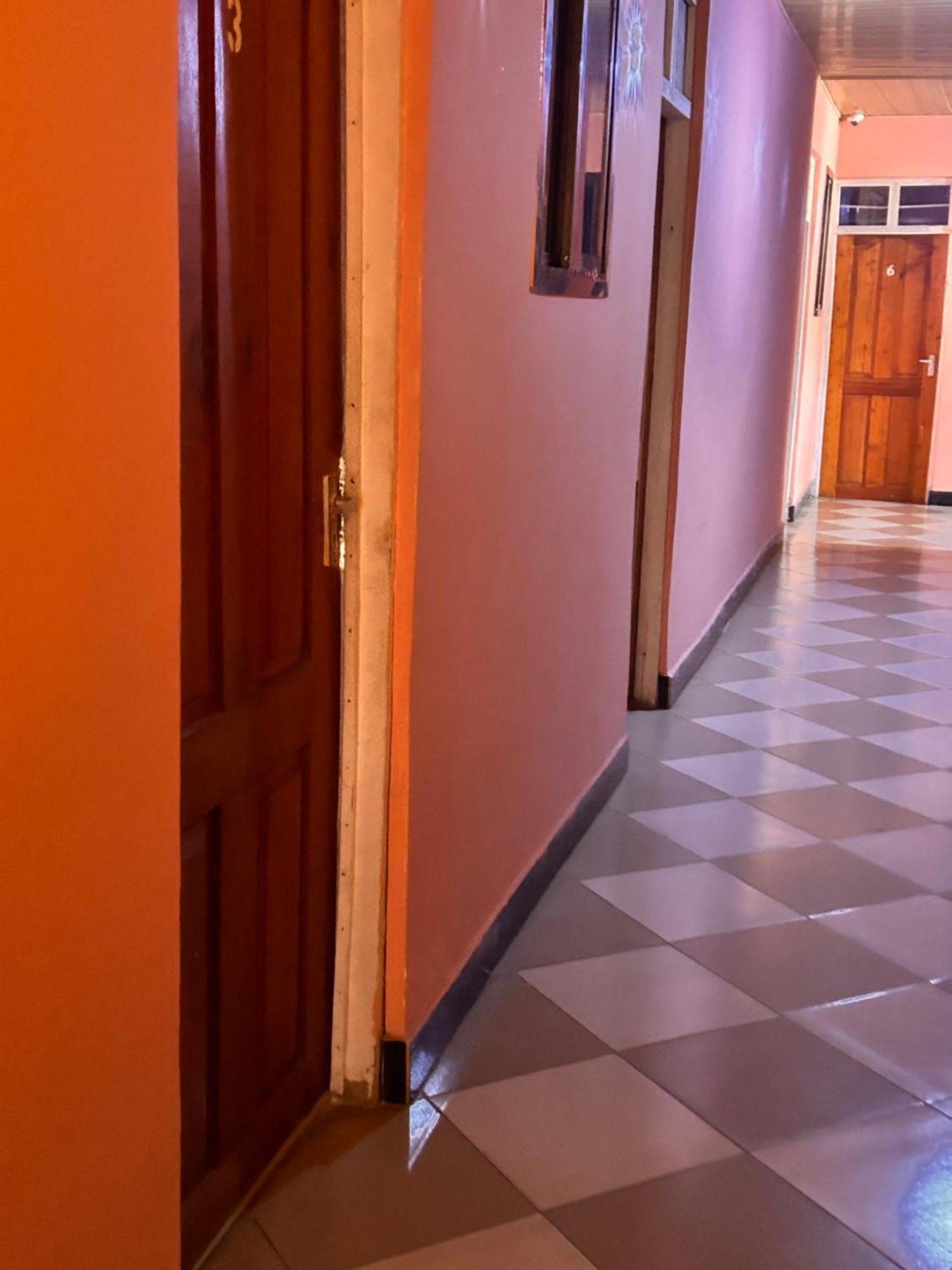 Tanpak Gardens Bnb Bed & Breakfast Darüsselam Dış mekan fotoğraf