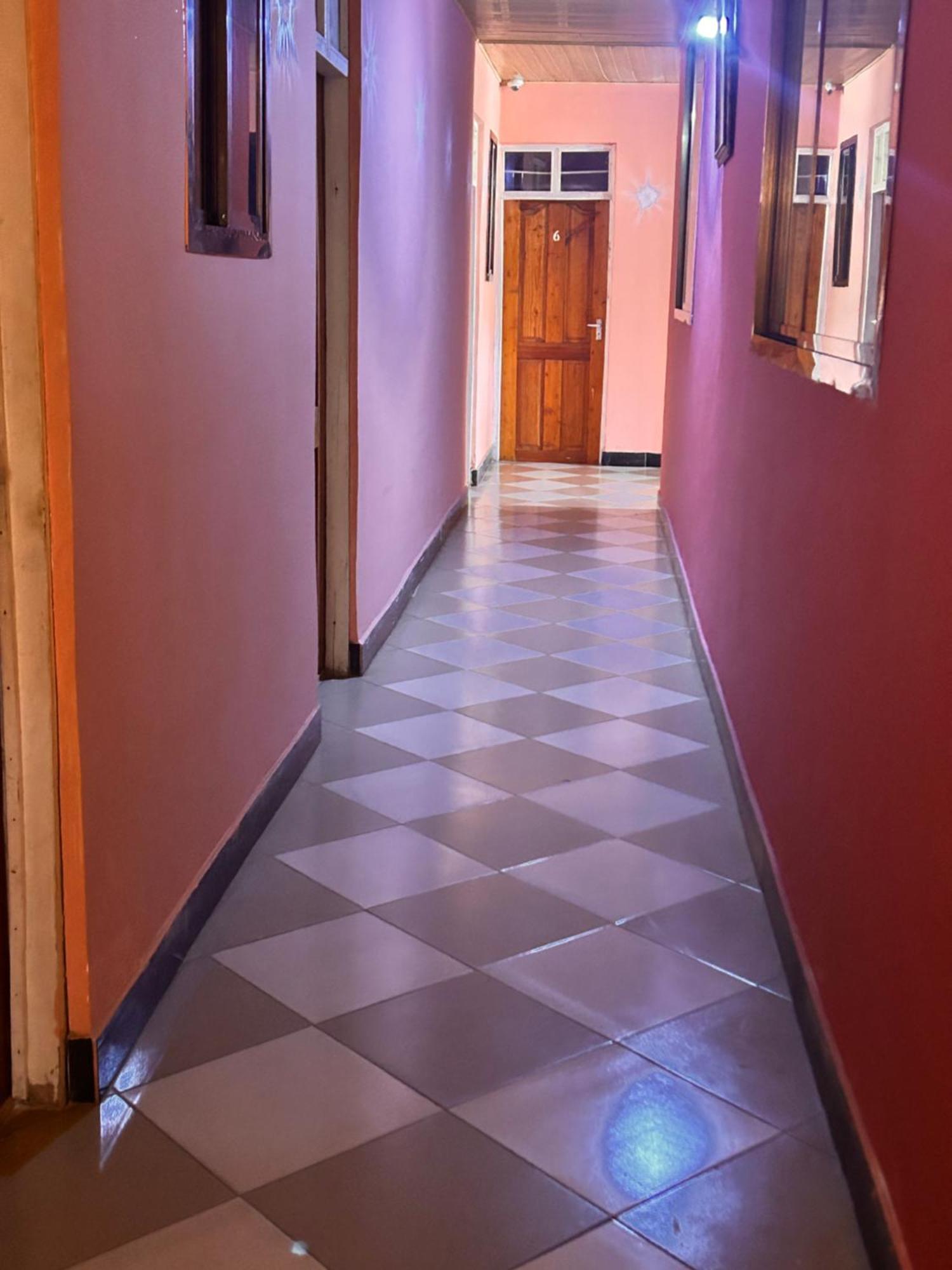 Tanpak Gardens Bnb Bed & Breakfast Darüsselam Dış mekan fotoğraf