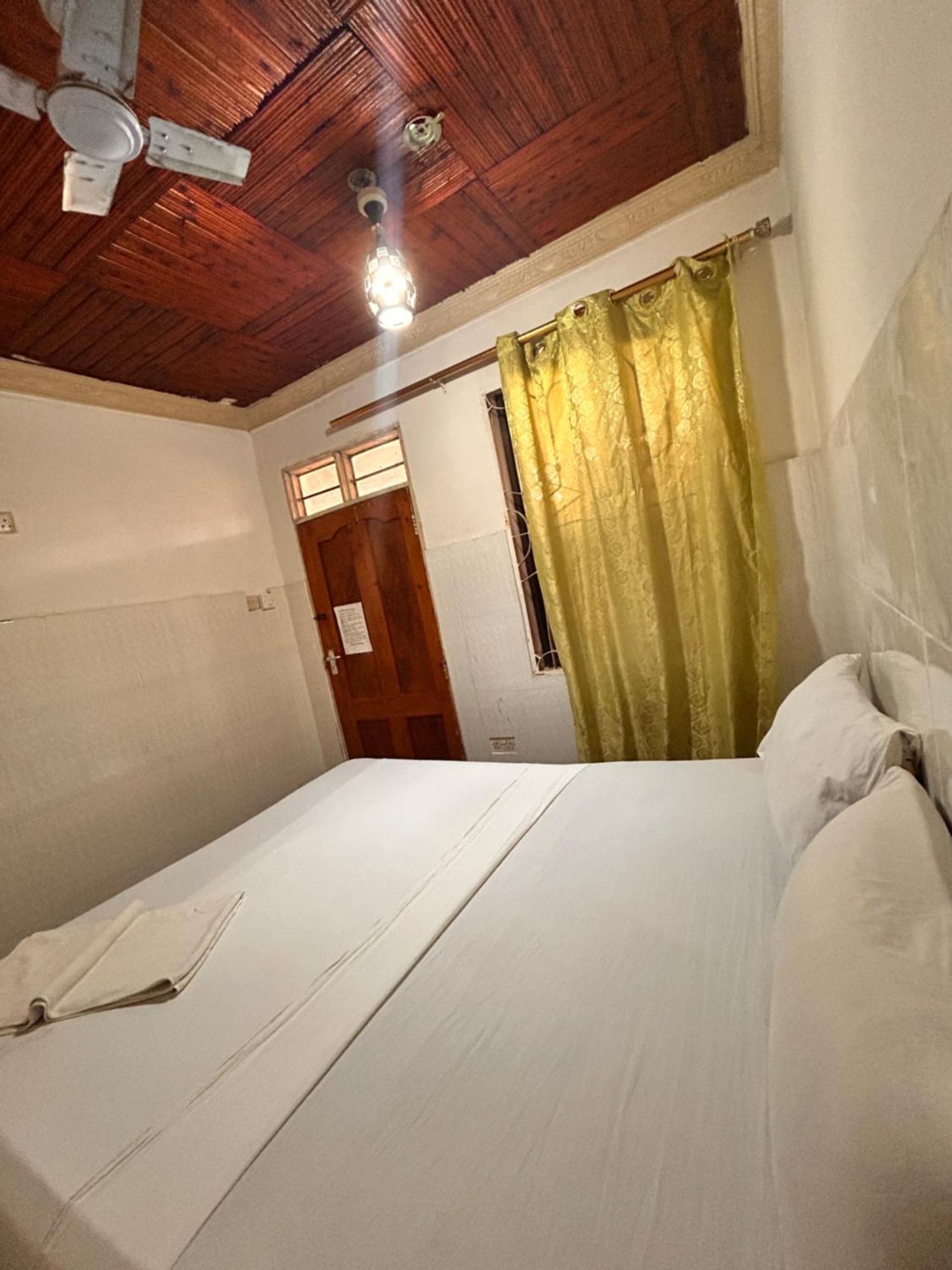 Tanpak Gardens Bnb Bed & Breakfast Darüsselam Dış mekan fotoğraf